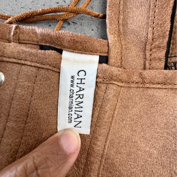 Charming Tan Vest with Lace-Up Detail - Picture 6 of 9